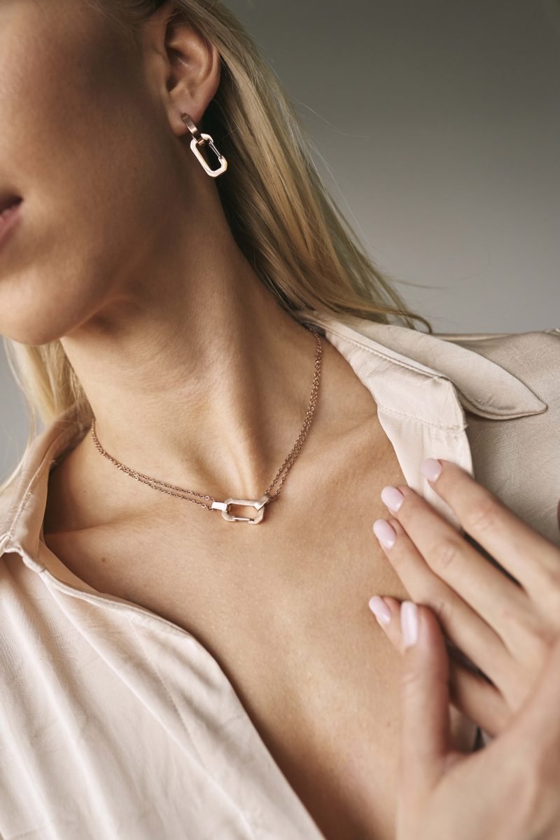 Stefanie Rose Gold Necklace - Image 2