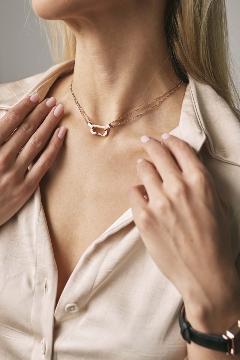 Stefanie Rose Gold Necklace - Image 4