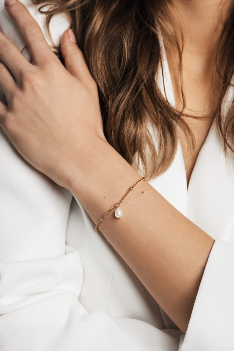 Berthe Pearl Rose Gold Bracelet - Image 2